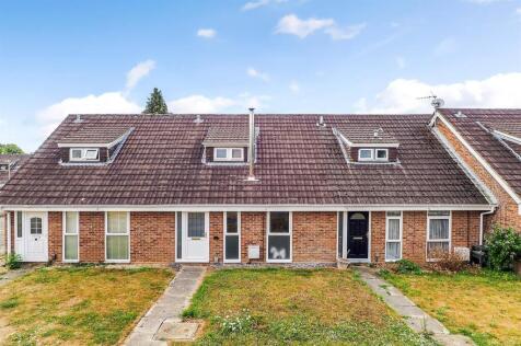 Trajan Walk, Andover