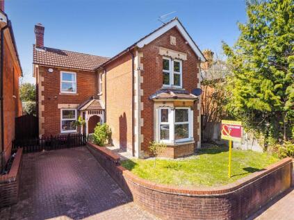 Junction Road, Andover