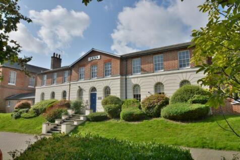 The Cloisters, Andover, SP10 3FX