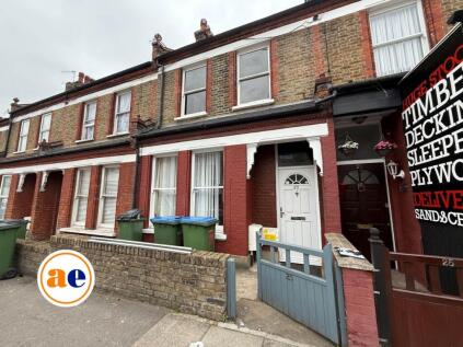 Wickham Lane, Abbey Wood ** VIDEO & 3D FLOORPLAN AVAILABLE **