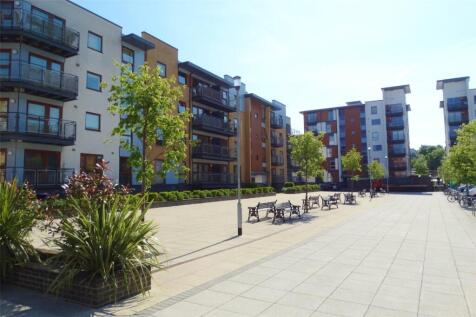 Commonwealth Drive, Three Bridges, Crawley, West Sussex, RH10