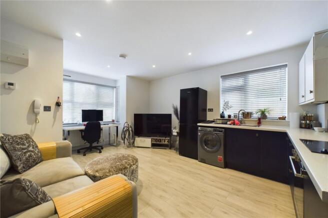 Kitchen/Living Area