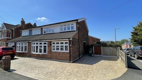 Fairview Avenue, Stanford-Le-Hope, Essex, SS17