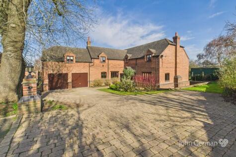 Brook Farm Court, Hoton