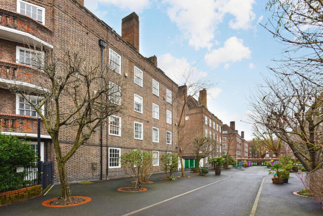 22 dinmont house ...