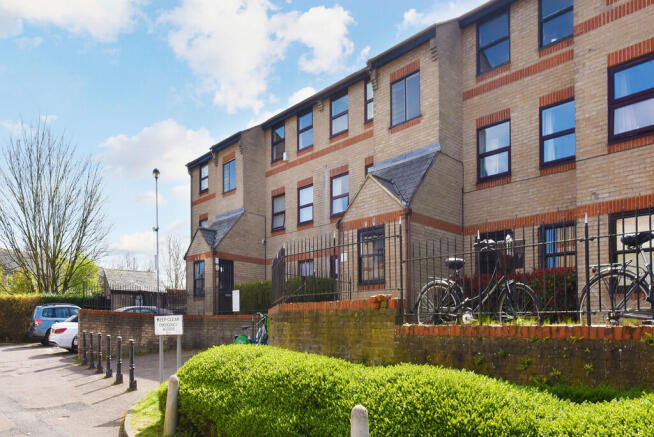 32 edmeston close...
