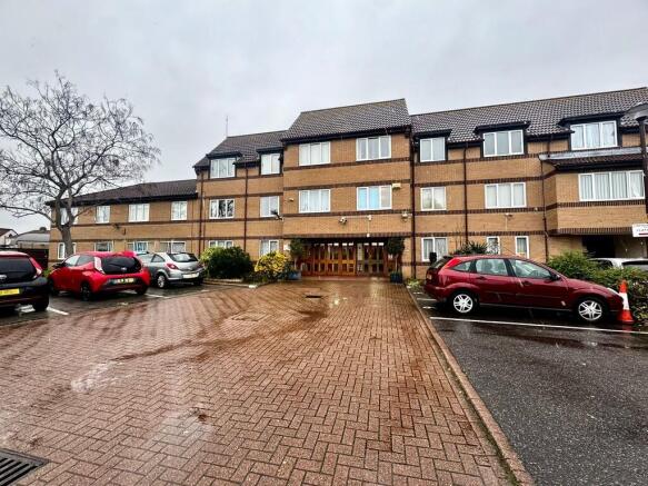 bf8bf110-139f-4d8...