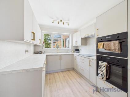 Fallowfield, Sittingbourne, Kent, ME10 4UZ