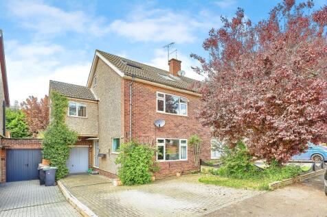 Linton Close, Saffron Walden
