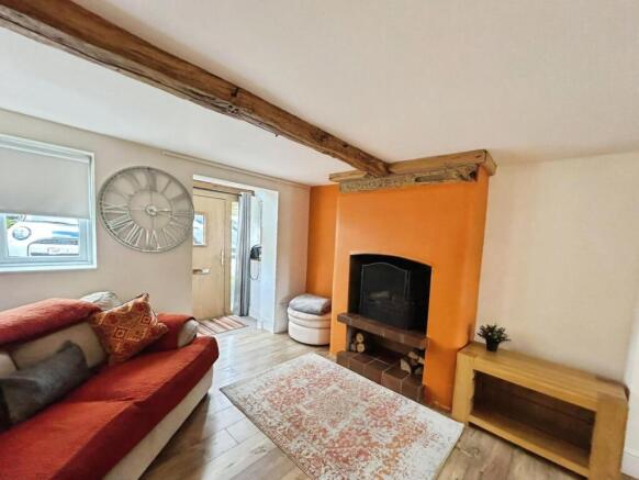 pbox-living_room-345614.jpg