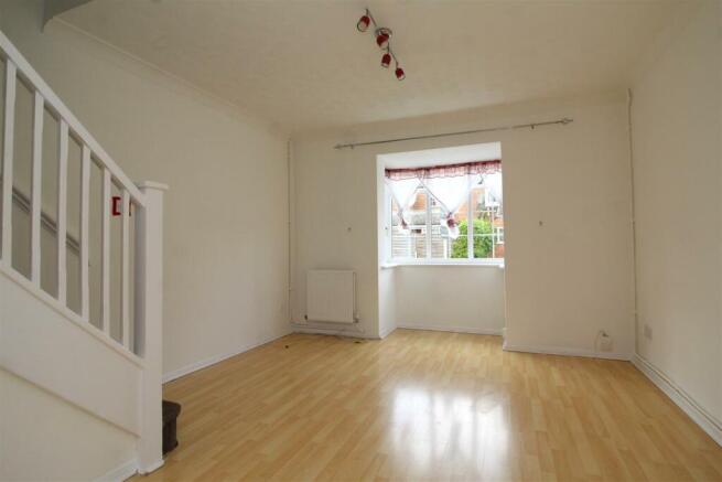 2 bedroom end of terrace house for sale in Eaglesthorpe, Peterborough, PE1