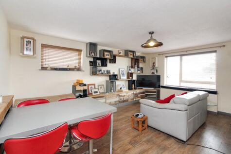 Old Station Way, Shefford, SG17