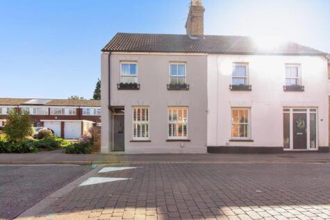 North Bridge Street, Shefford, SG17