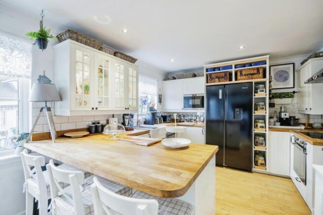 Kitchen Family Room