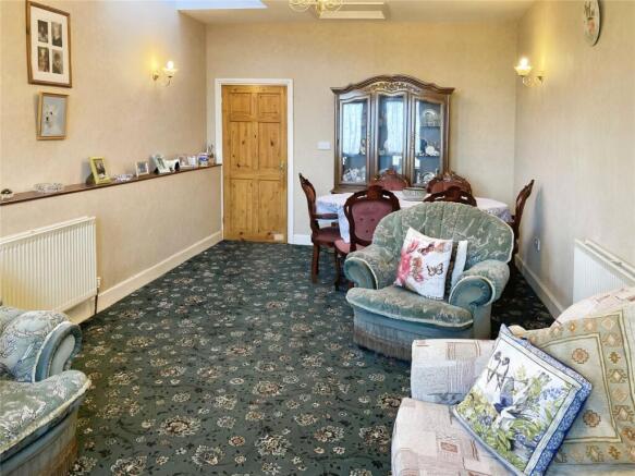 Living/Dining Room