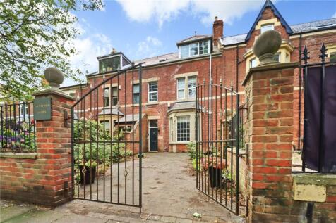 Albany Gardens, Whitley Bay, Tyne and Wear, NE26