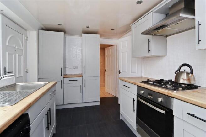 Kitchen Pic 2