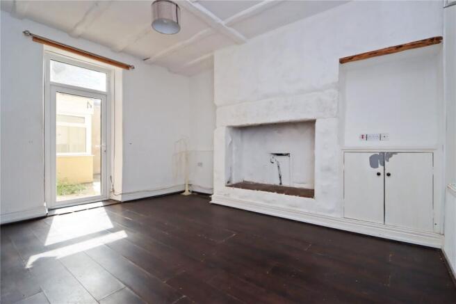 Living Room Pic 1