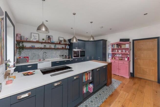 Kitchen/Breakfast 2