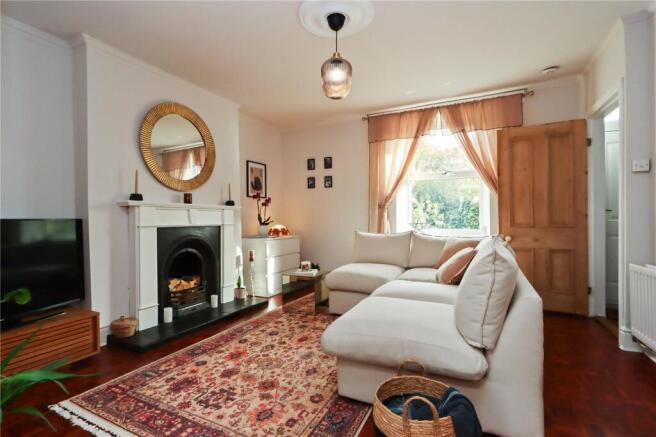 Living Room Pic 1