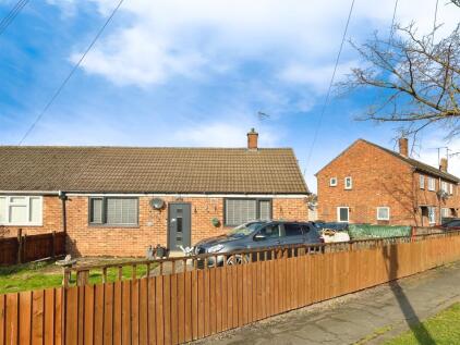 Edinburgh Crescent, Bourne