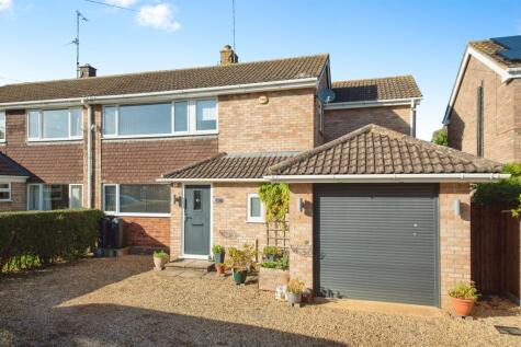 Harvey Close, Bourne