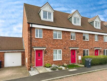 Great Leighs, Bourne