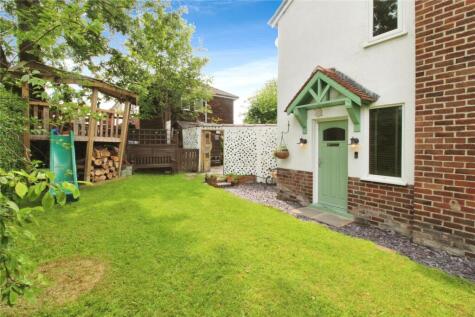 Folly Lane, Swinton, Manchester, Greater Manchester, M27