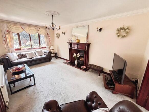 Double Aspect Lounge