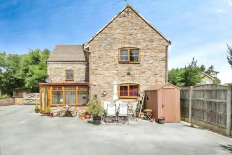 Main Street, Hatfield Woodhouse, Doncaster, South Yorkshire, DN7