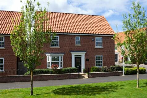 Fossview Close, Strensall, York, North Yorkshire, YO32