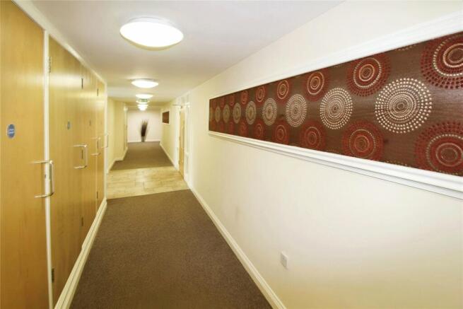 Comunal Hallway