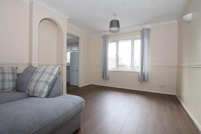 Lounge/Dining Room (2)