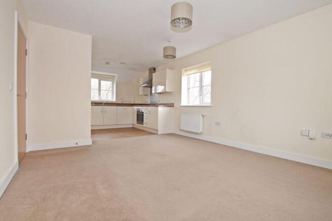 Kitchen/Lounge/Diner (2)