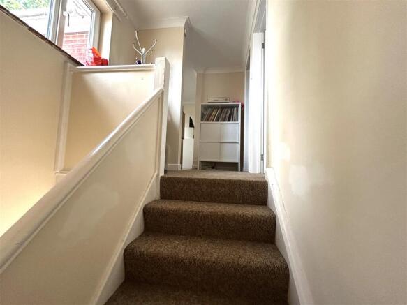 entrance hallway.jpg
