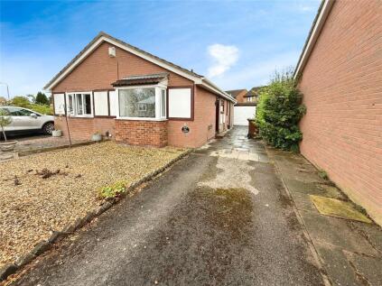 Snetterton Close, Lincoln, Lincolnshire, LN6