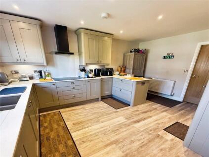 Cleveland Avenue, North Hykeham, Lincoln, Lincolnshire, LN6