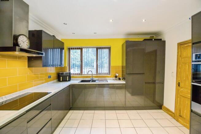Breakfast Kitchen