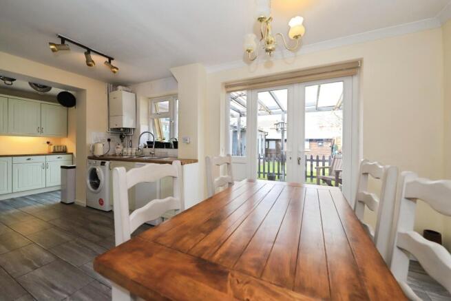 Kitchen/Dining Room