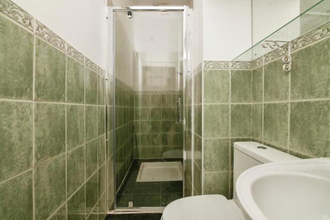 Shower/Wc Upper Flat