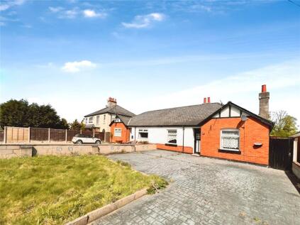 Tatenhill Lane, Branston, Burton-on-Trent, Staffordshire, DE14