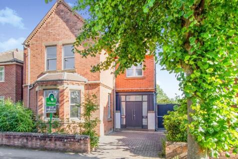 Priesthills Road, Hinckley, Leicestershire, LE10