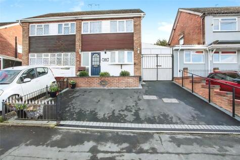 Tower View Crescent, Nuneaton, Warwickshire, CV10