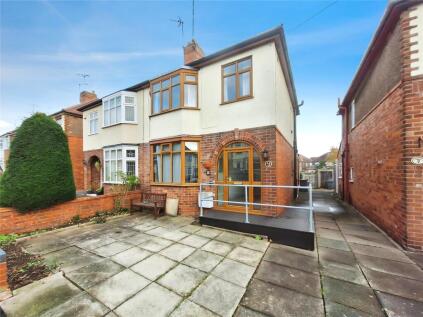 Oakdene Crescent, Nuneaton, Warwickshire, CV10