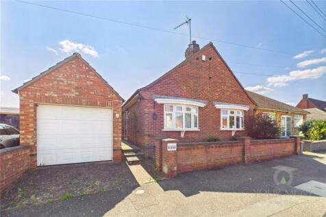 Neale Avenue, Kettering, Northamptonshire, NN16