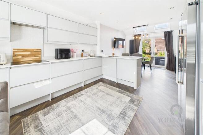 Kitchen/Family/Diner