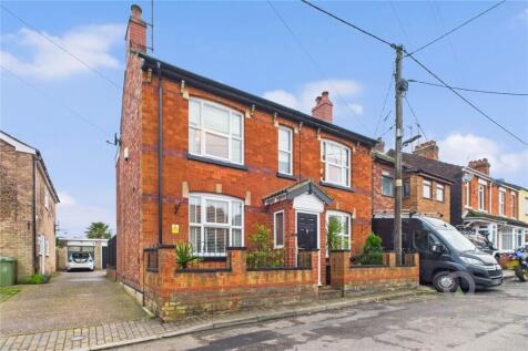 Millers Close, Finedon, Wellingborough, Northamptonshire, NN9