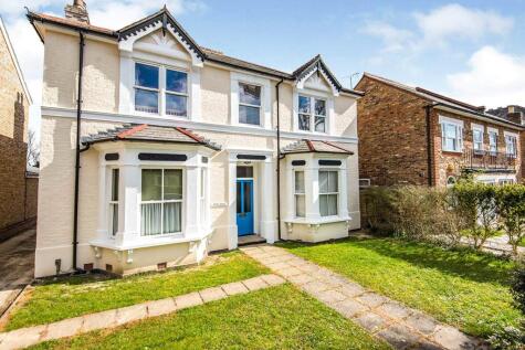 St. Stephens Road, Hounslow, TW3