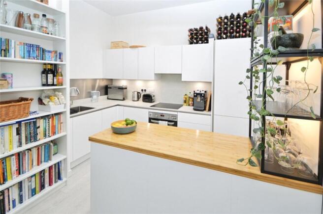 Living Room/Kitchen