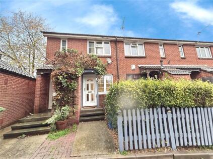 Lavender Road, London, SE16